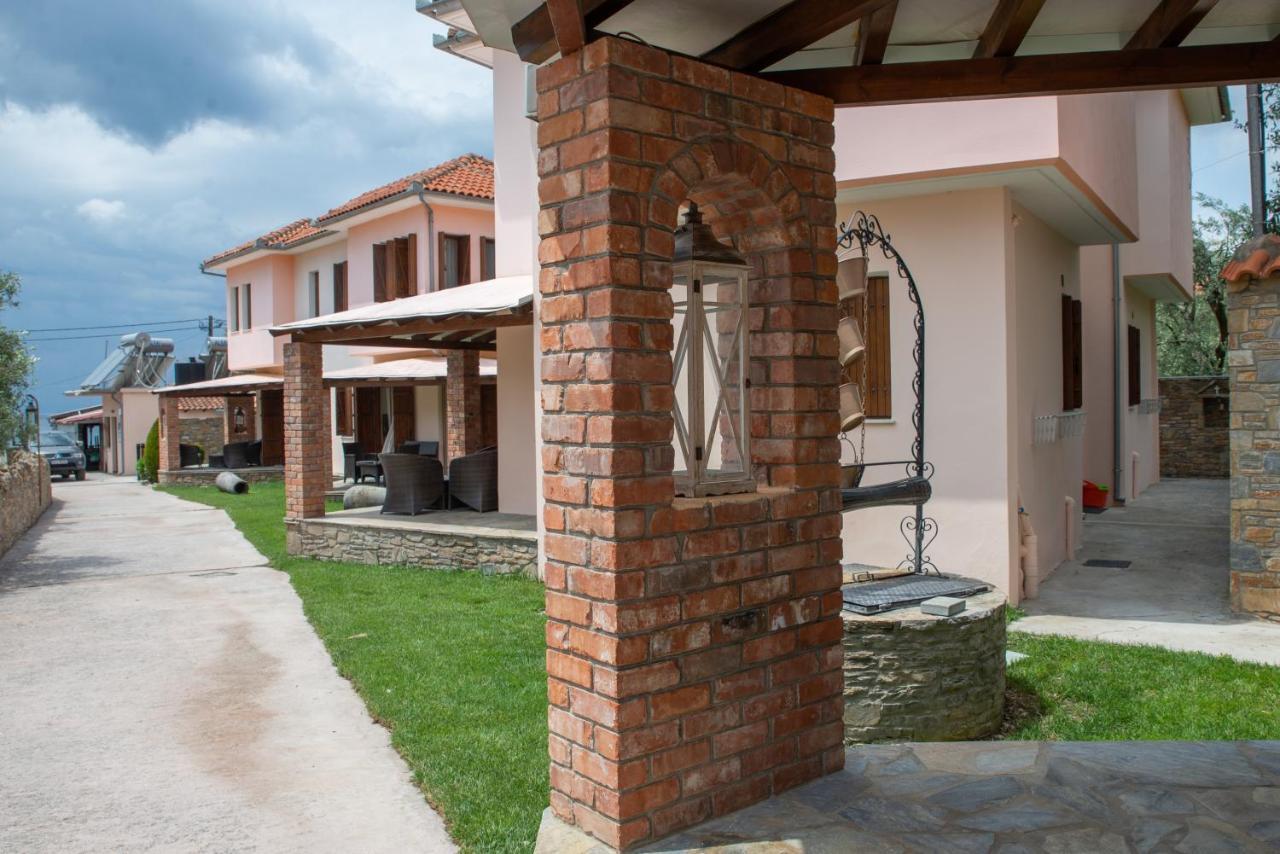 Symmetron Suites Каламос Экстерьер фото