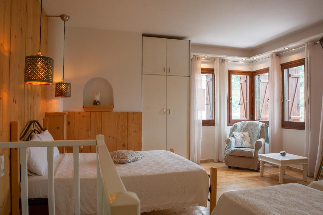 Symmetron Suites Каламос Экстерьер фото